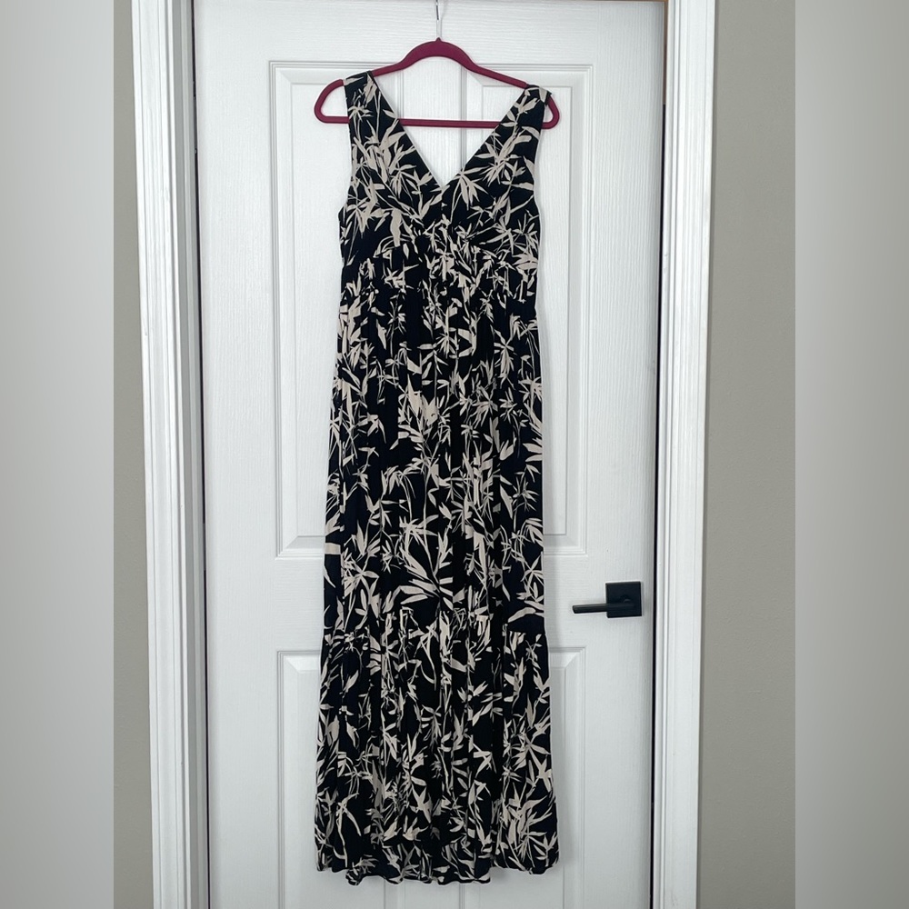 Express medium black and cream maxi dress